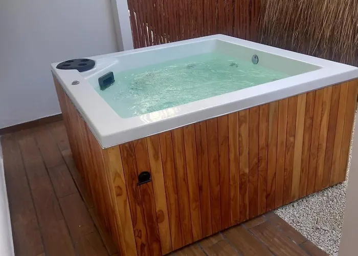 New 2 Bedroom With Jacuzzi In Apartment Tulum